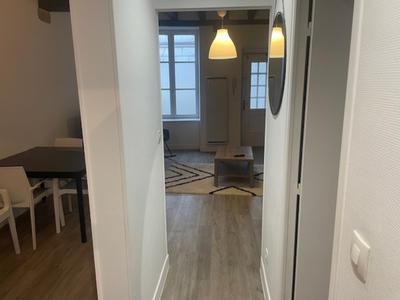 Appartement ancien - 47 m² - 2 pièces