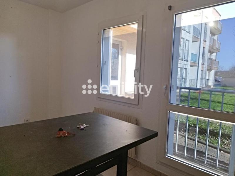 Appartement - 92 m² - 5 pièces