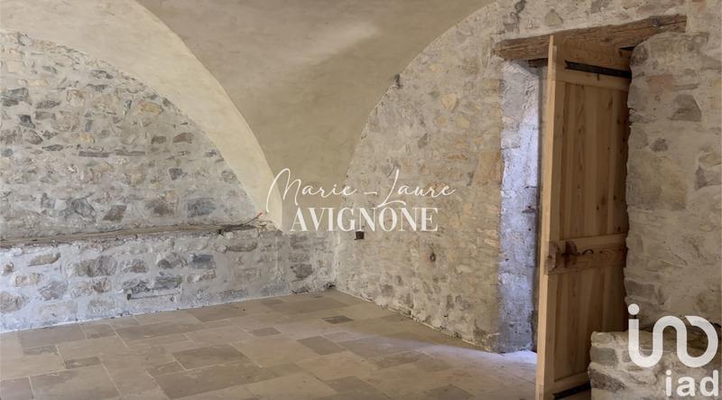 Maison - 205 m² - 9 pièces