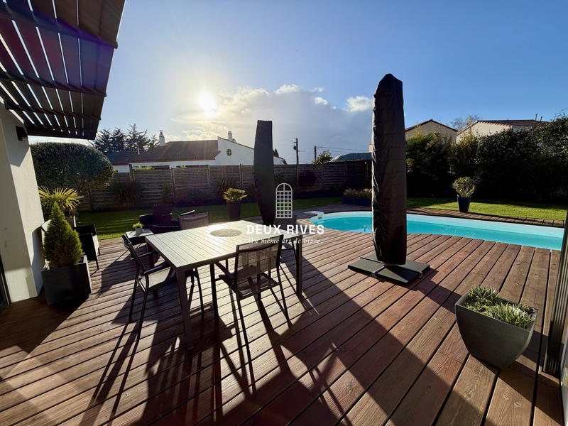 Maison contemporaine - 163 m² - 7 pièces