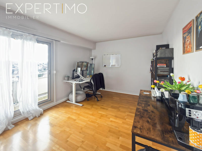 Appartement - 83 m² - 4 pièces