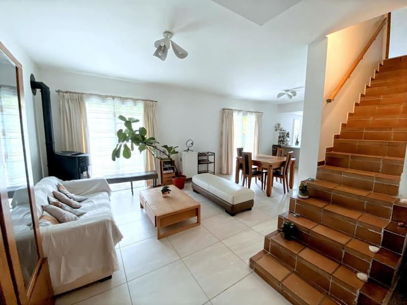 Maison - 170 m² - 4 pièces