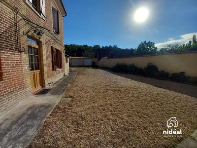 Maison - 166 m² - 8 pièces