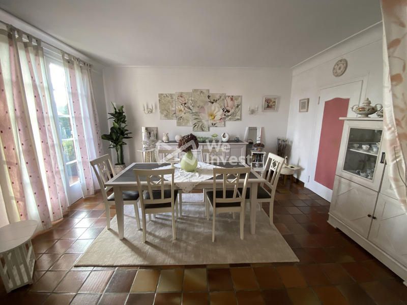 Maison - 170 m² - 5 pièces