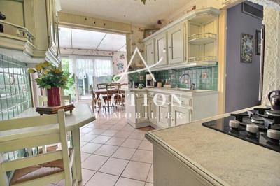 Maison - 86 m² - 4 pièces