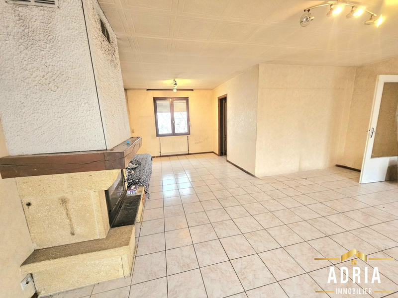 Maison - 140 m² - 7 pièces