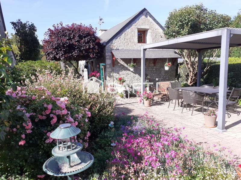 Maison - 137 m² - 7 pièces