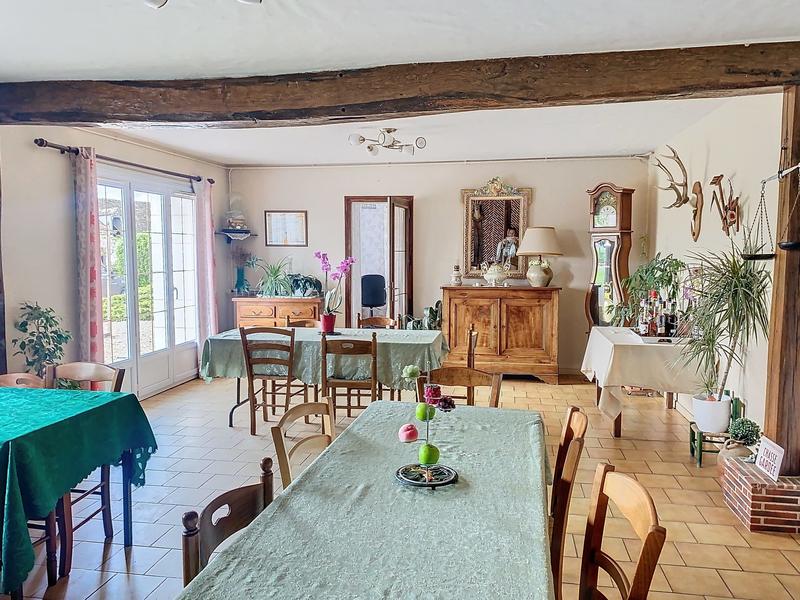 Maison ancienne - 174 m² - 7 pièces