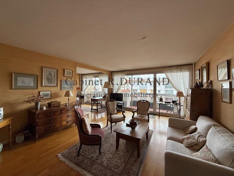 Appartement - 81 m² - 4 pièces