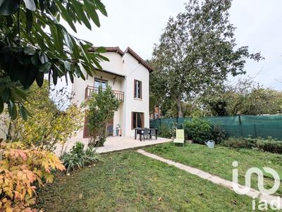 Maison - 68 m² - 4 pièces