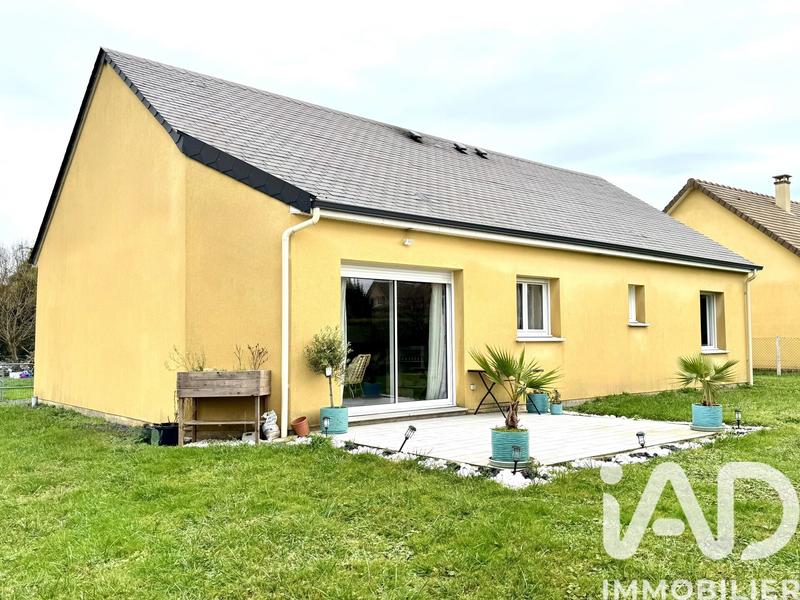 Maison - 90 m² - 4 pièces