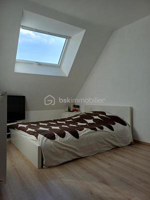 Maison - 180 m² - 7 pièces