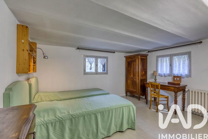 Maison - 146 m² - 7 pièces