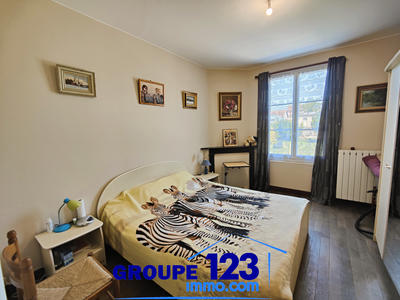 Maison - 99 m² - 4 pièces