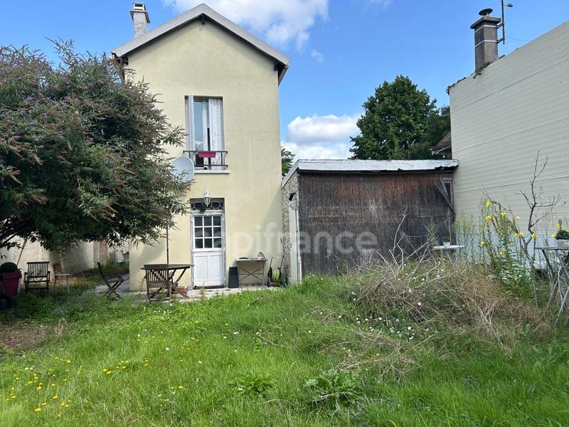 Immeuble - 157 m² - 2 pièces