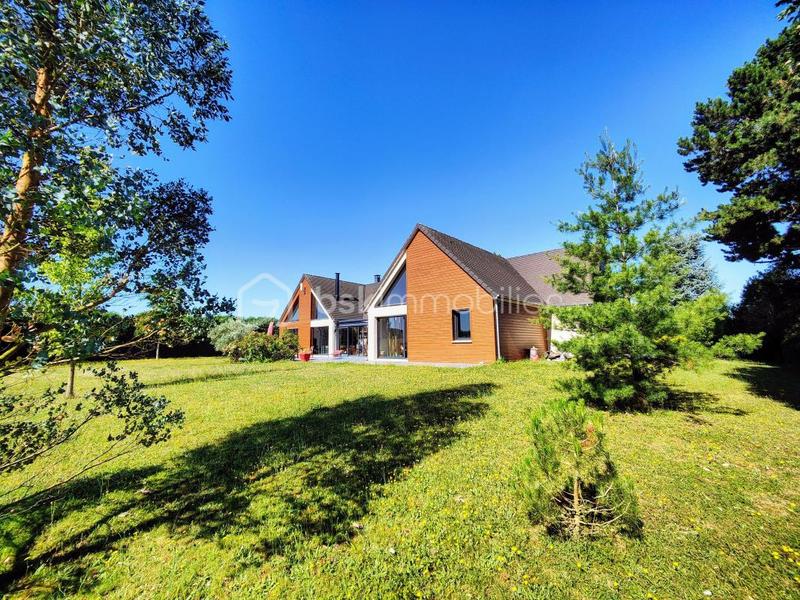 Maison d'architecte - 239 m² - 10 pièces