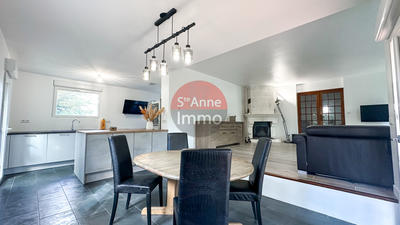 Maison - 144 m² - 6 pièces