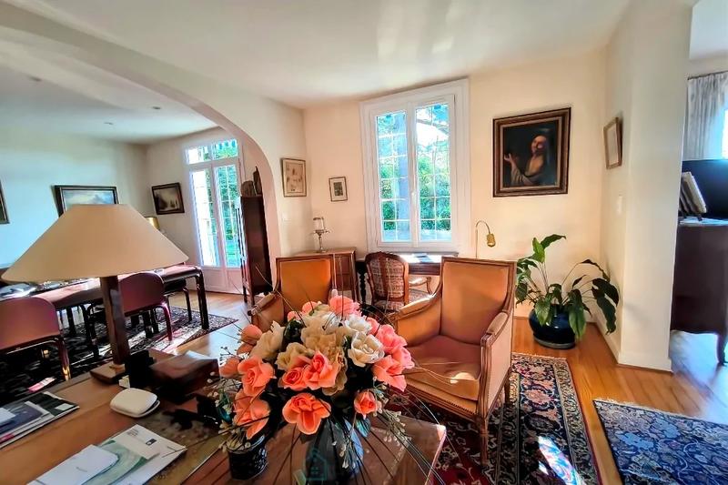 Maison - 160 m² - 5 pièces