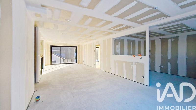 Maison de maîtres - 135 m² - 6 pièces