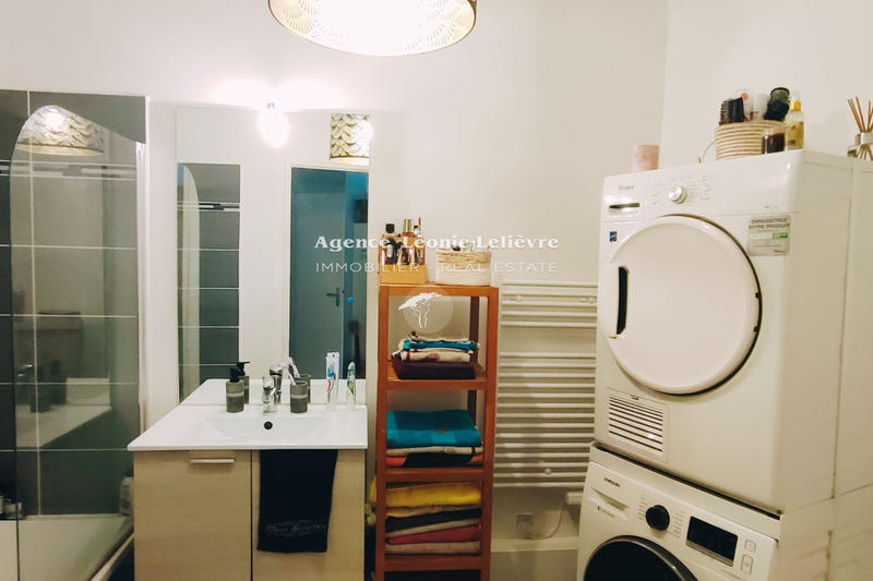 Appartement - 75 m² - 4 pièces