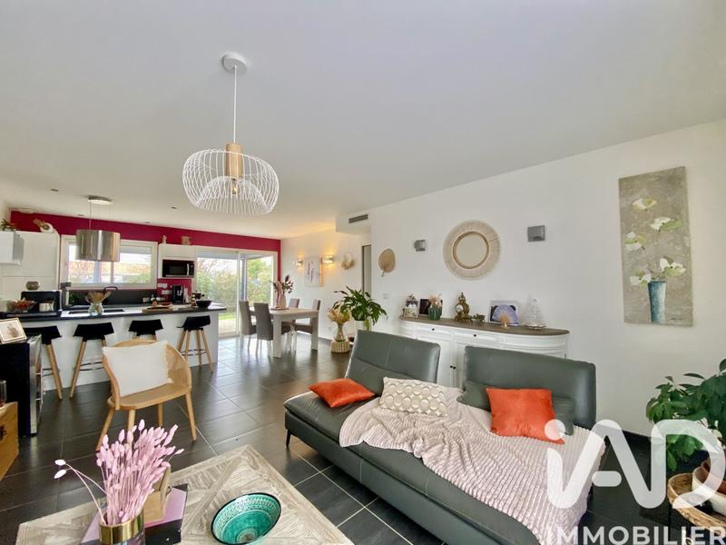 Maison - 82 m² - 5 pièces