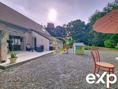 Maison - 163 m² - 6 pièces