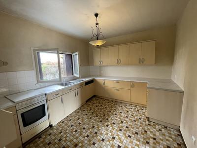 Maison traditionnelle - 100 m² - 4 pièces