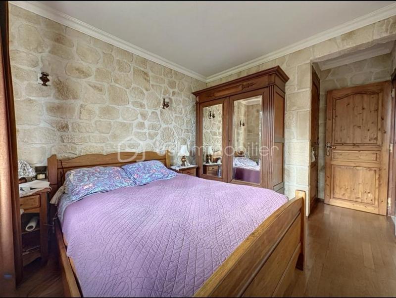 Maison - 95 m² - 5 pièces