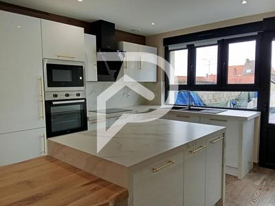 Appartement - 85 m² - 3 pièces