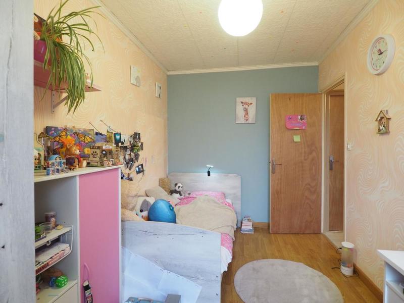 Pavillon - 95 m² - 4 pièces