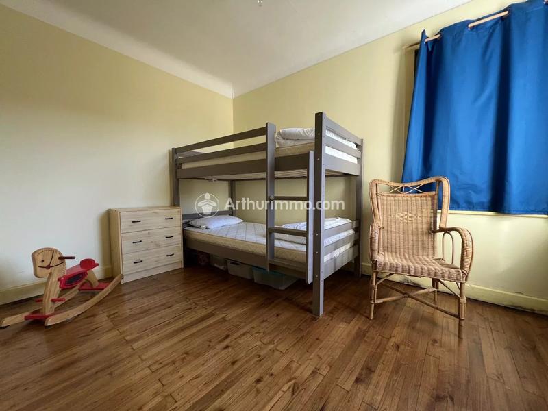 Maison - 259 m² - 7 pièces