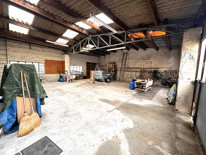 Maison - 105 m² - 5 pièces