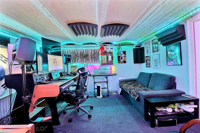 Maison - 82 m² - 5 pièces