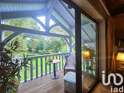 Maison - 263 m² - 9 pièces