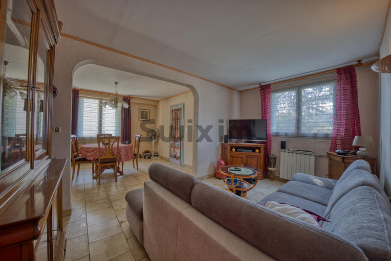 Maison - 123 m² - 5 pièces