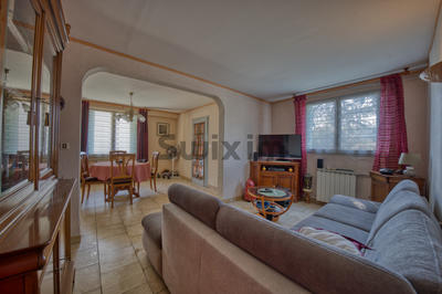 Maison - 123 m² - 5 pièces