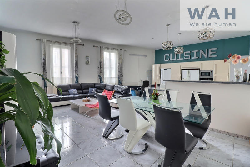 Immeuble - 336 m² - 11 pièces