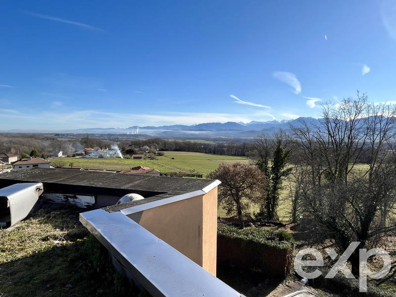 Maison - 97 m² - 4 pièces