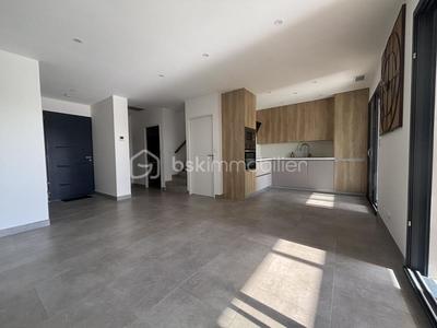Villa - 85 m² - 5 pièces