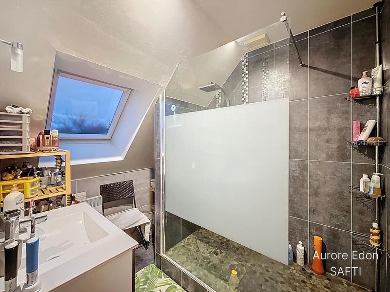 Maison - 160 m² - 5 pièces