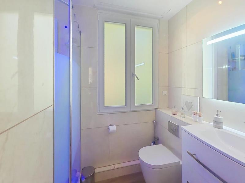 Penthouse - 100 m² - 4 pièces