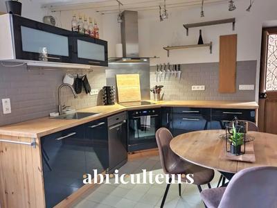 Maison de village - 65 m² - 3 pièces