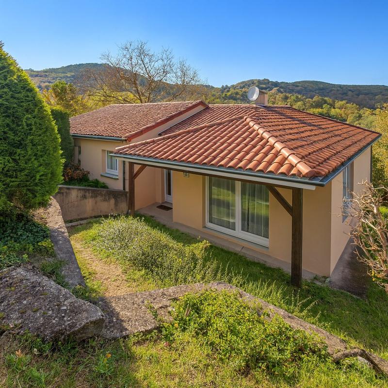 Maison - 126 m² - 5 pièces