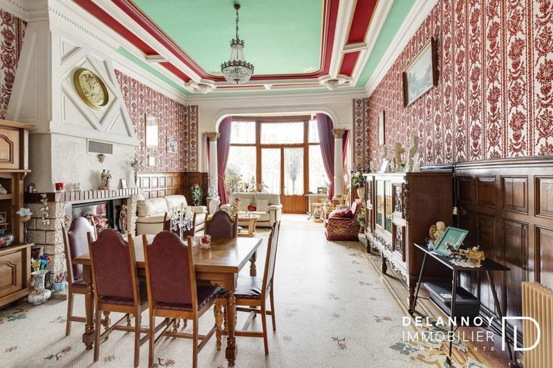 Demeure - 180 m² - 5 pièces