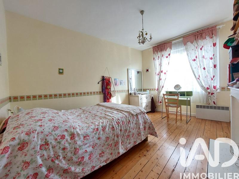 Maison - 284 m² - 11 pièces