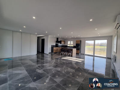 Maison - 130 m² - 5 pièces