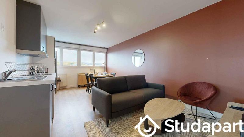 Chambre - 10 m² - 1 pièce