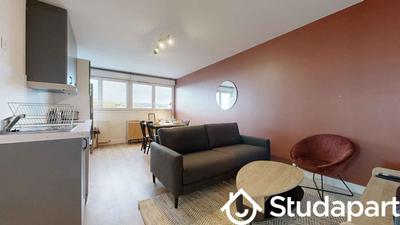 Chambre - 10 m² - 1 pièce