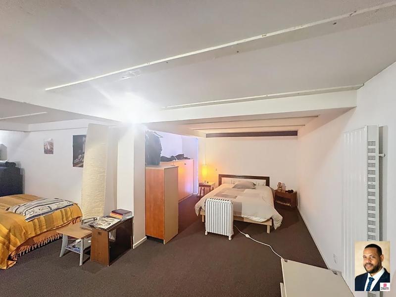 Loft - 460 m² - 8 pièces