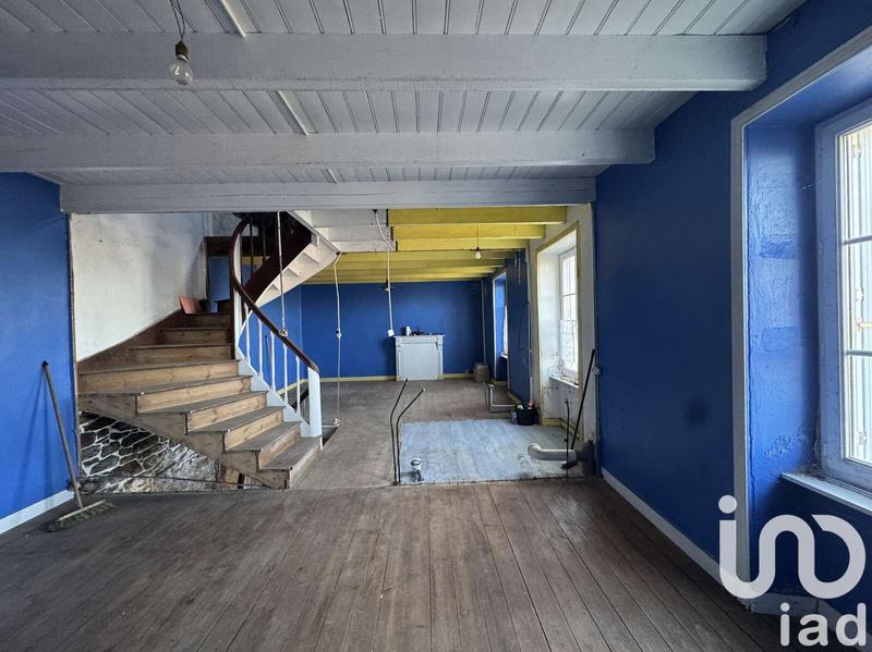 Maison - 200 m² - 4 pièces